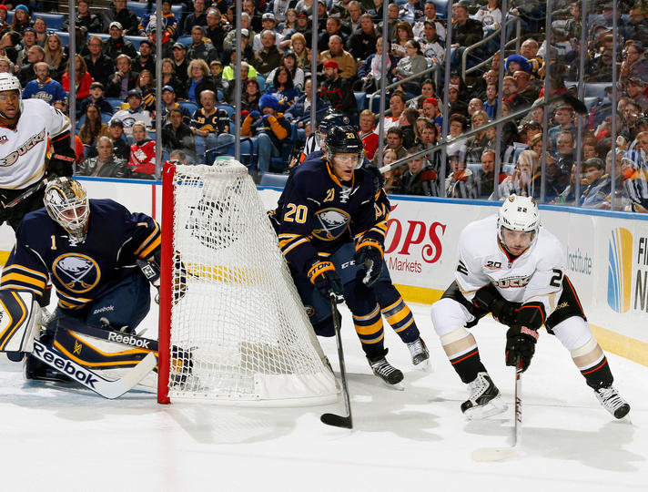 Sabres look to end road trip with a win