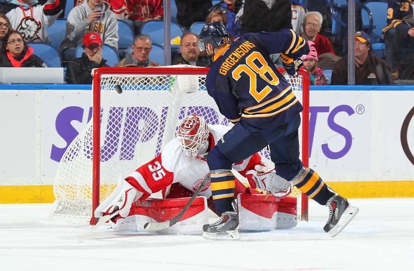 Sabres shock Red Wings in shootout