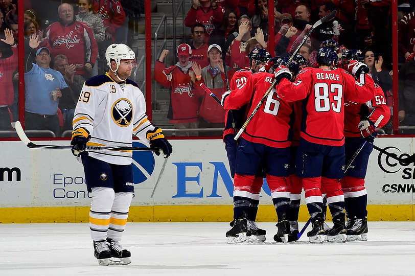 Capitals embarrass Sabres in blowout fashion