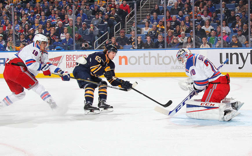 Sabres shutout in lackluster return to Buffalo