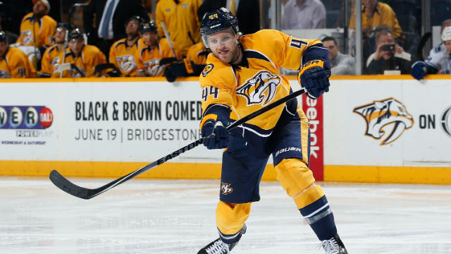 Sabres sign Cody Franson