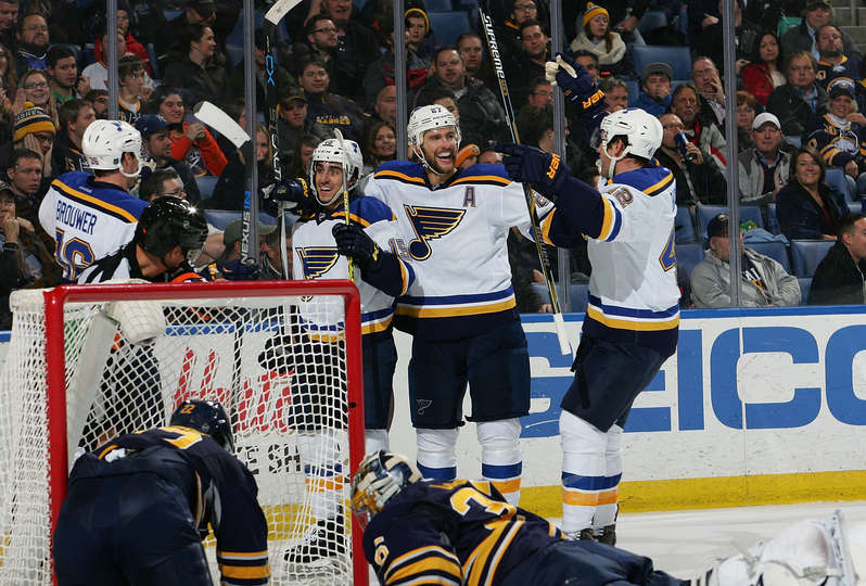 Blues rally from behind to win, 2-1