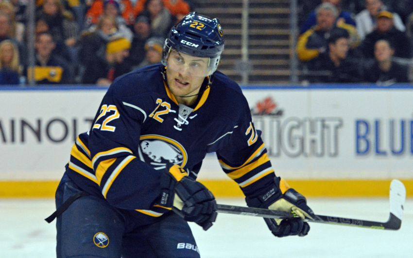 Captain returns: Buffalo lands Pominville in trade with Minnesota